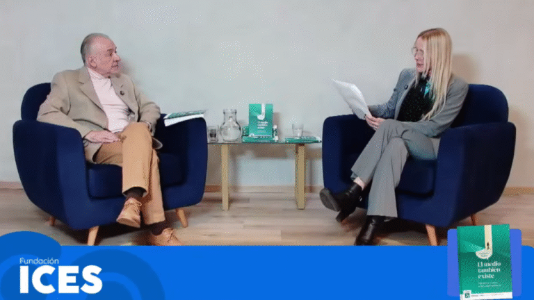 Fundación ICES inauguró su nuevo formato streaming con la presentación del libro El medio también existe